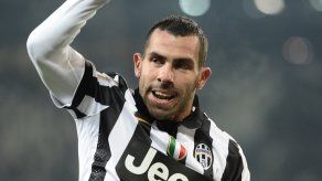 Con doblete de Tevez