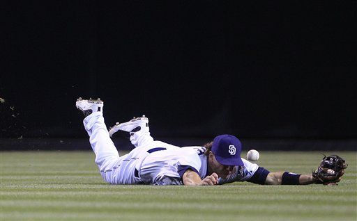 MLB: Astros 7, Padres 4; Johnson conecta jonrón
