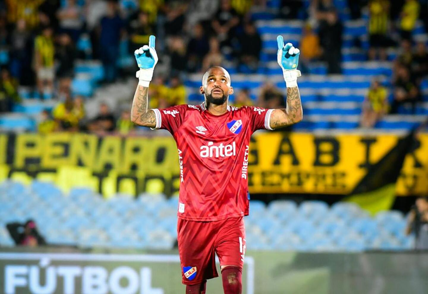 Luis Mejía se pronuncia tras volver de la lesión