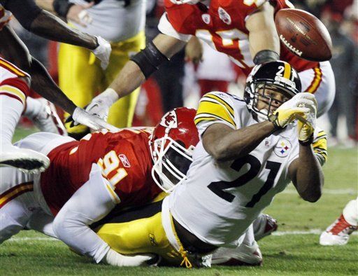 NFL: Steelers 13, Chiefs 9