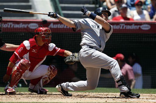 MLB: Yanquis 5, Angelinos 3; Teixeira pega dos vuelacercas