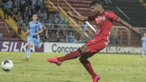 Jorman Aguilar contento de llegar a Corea del Sur