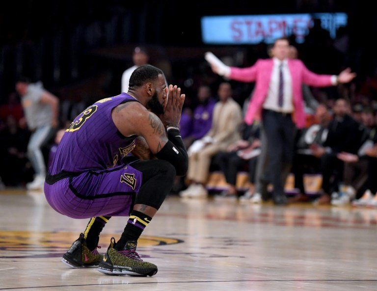 Anthony Davis aplasta a los Hornets en la NBA