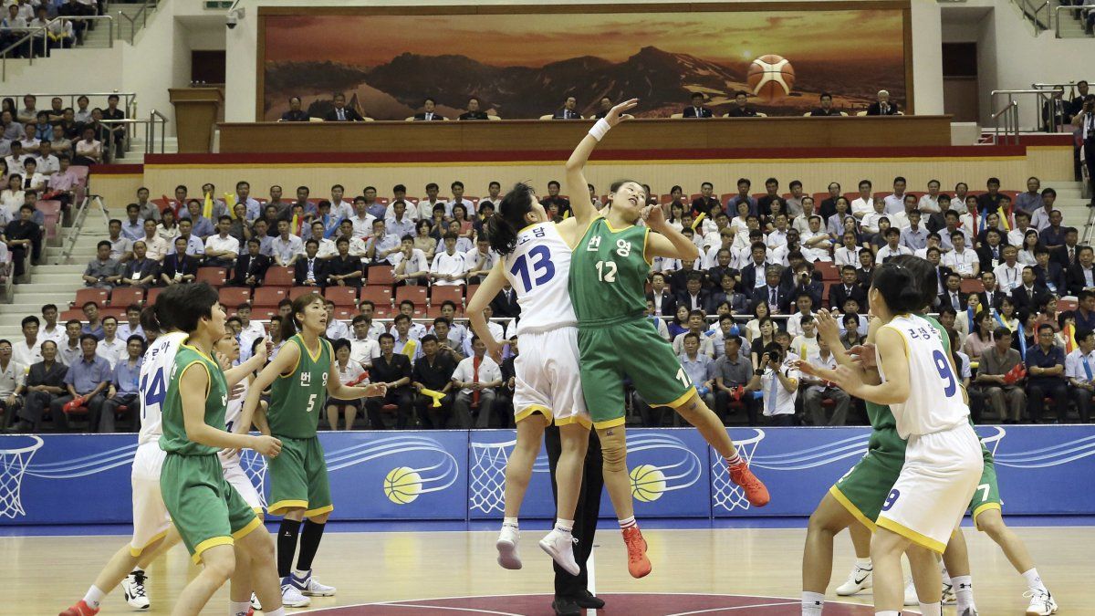 Las Coreas inician serie de partidos amistosos de básquetbol