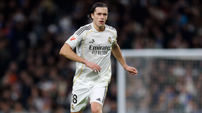 El Real Madrid anuncia la baja de Álvaro Carreras por lesión muscular