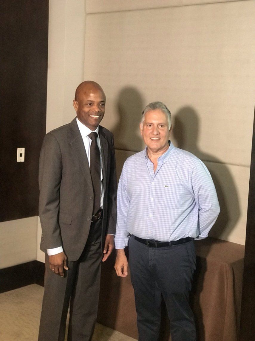 Julio Dely Valdés seguiría hasta la Copa Oro 2019 al frente de la selección nacional