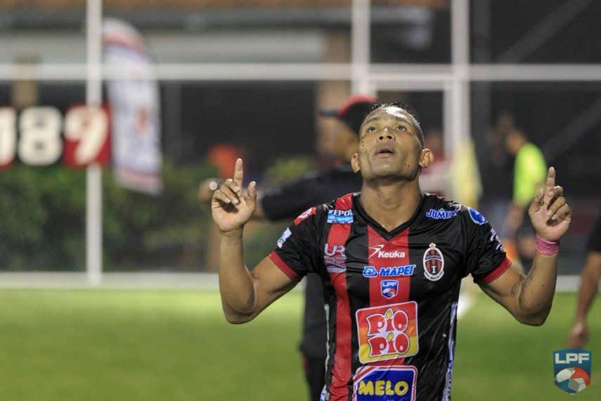 Debut soñado en la selección para el goleador de la LPF