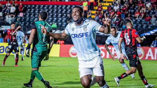 Azarías Londoño marcó en la Copa de Ecuador con la Universidad Católica