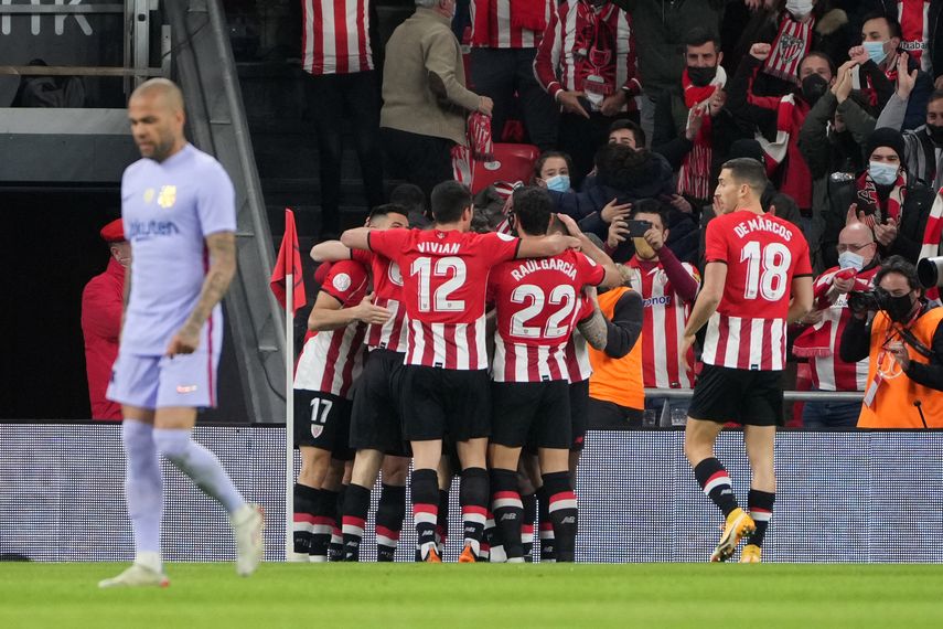 El Athletic Bilbao derrota al Barca en los cuartos de la Copa del Rey