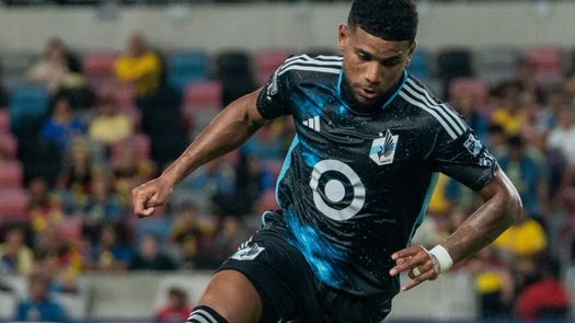  Carlos Harvey anota en el duelo de Minnesota United ante el América