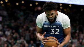 NBA: Karl-Anthony Towns establece marca de puntos con los Timberwolves