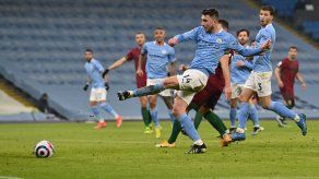 FIFA confirma que Laporte puede jugar con España con efecto inmediato