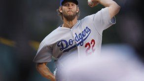 Kershaw cede jonrones consecutivos por 1ra vez en su carrera