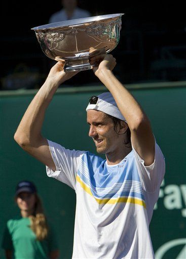 Argentino Chela vence a Querrey y se consagra en Houston