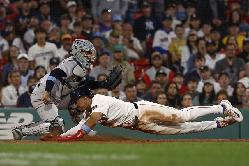 MLB: Medias Rojas fijan récord de bases robadas ante Yankees