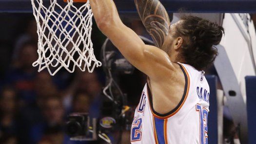 Thunder vence a Spurs en debut de Donovan como coach en NBA