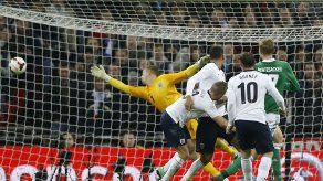 Alemania vence 1-0 a Inglaterra en amistoso