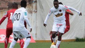 Critican decisión tomada por Luis Tejada e inclusive piden sanción