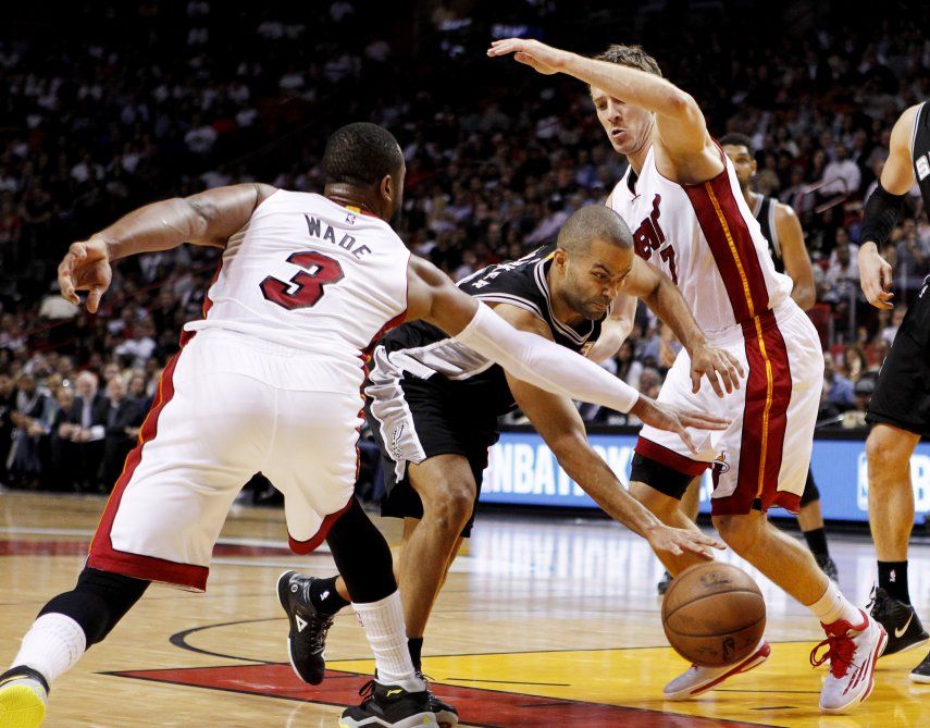 Parker llega a 1.000 partidos y Spurs vencen al Heat