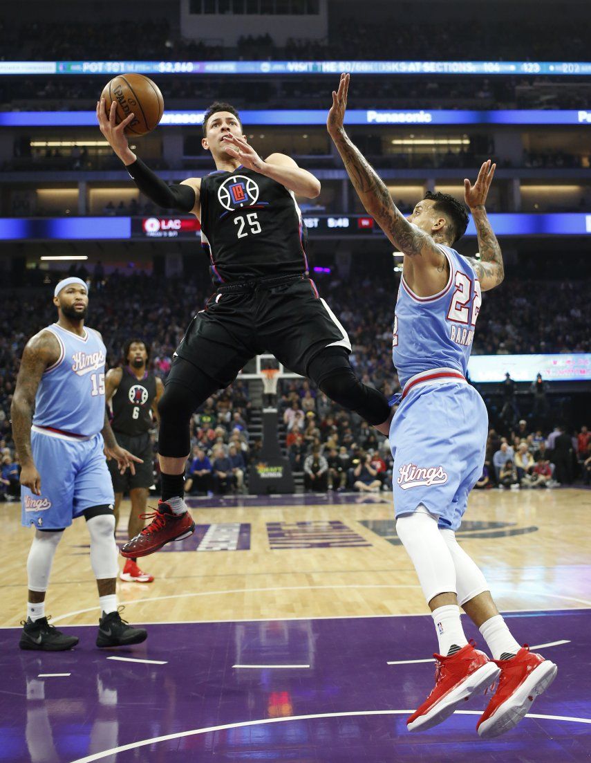 Rivers marca 24 y los Clippers vencen a los Kings 106-98