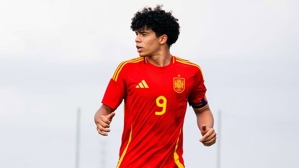 Enzo Alves, hijo de Marcelo es llamado a la Selección de España Sub-17 para el Torneo del Algarve Enzo Alves, hijo de Marcelo es llamado a la Selección de España Sub-17 para el Torneo del Algarve