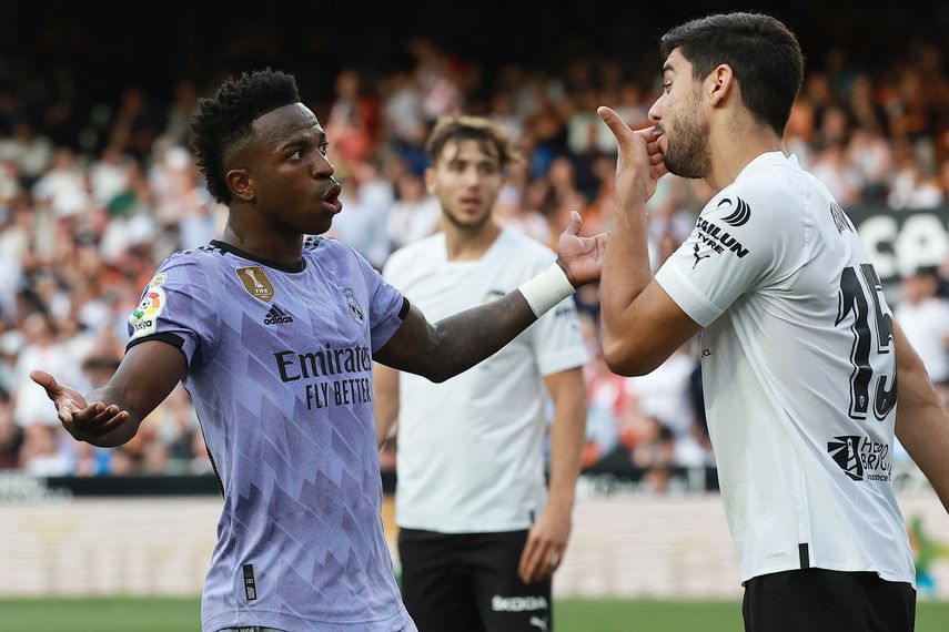 Real Madrid presenta denuncia por racismo contra Vinícius Jr