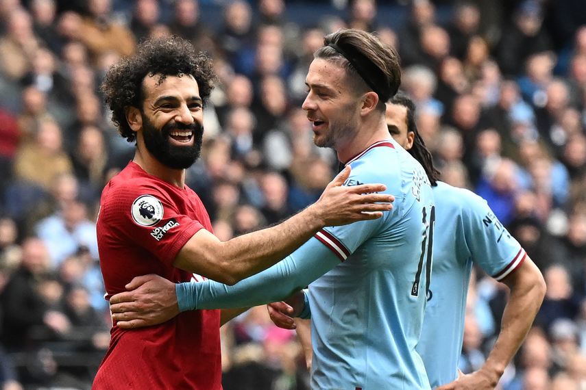 El Liverpool y el Manchester City se enfrentan en un duelo por la Premier
