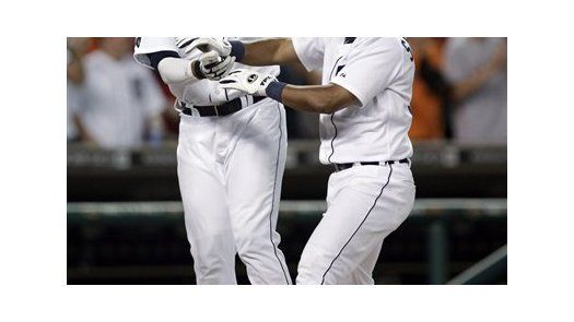 MLB: Tigres 2, Reales 1, 10 innings; Santiago lo gana con jonrón