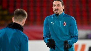 Ibrahimovic fue víctima de insultos racistas en Belgrado