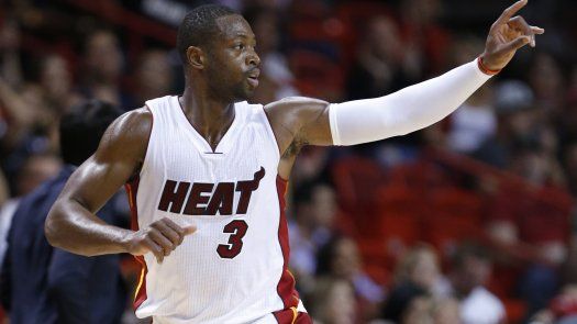 Miami se salva del ridículo ante los 76ers