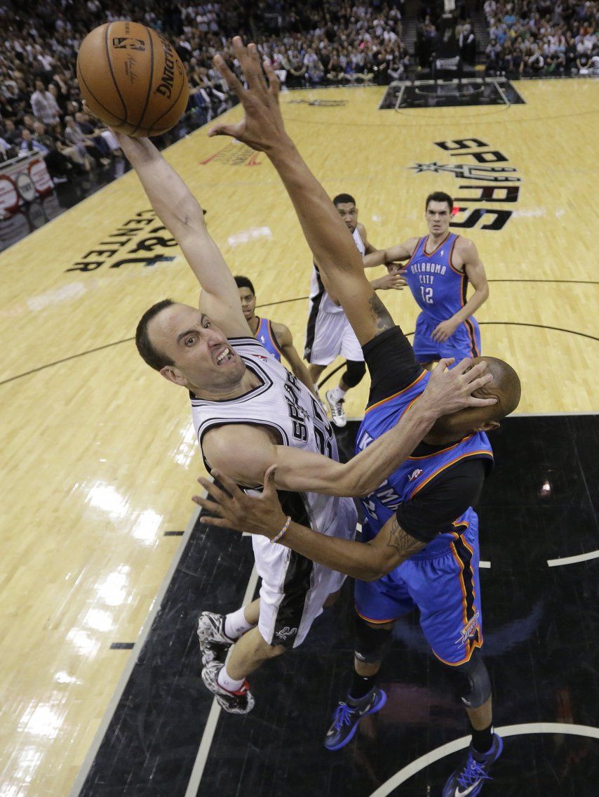 Spurs arrollan y están a un triunfo de la final