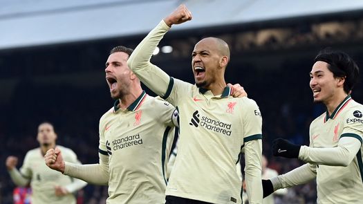 Premier League: Liverpool gana y recorta distancia con el Manchester City