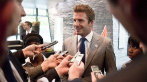 Beckham quiere ayudar a entrenar a Inglaterra en Copa Mundial