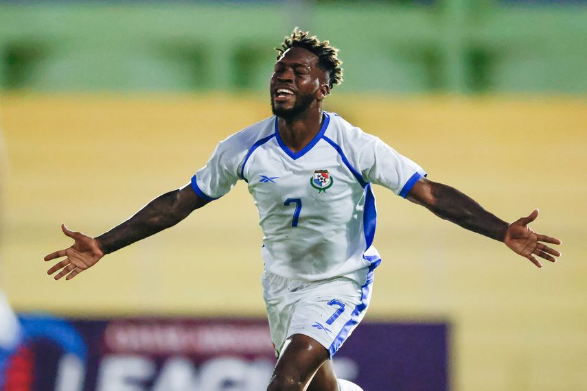 Selección de Panamá: Panamá sale con un cambio vs Guatemala