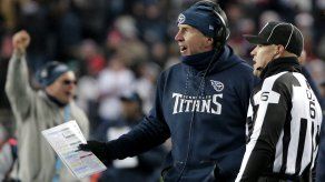 Titans rompen con coach Mularkey tras exitosa campaña