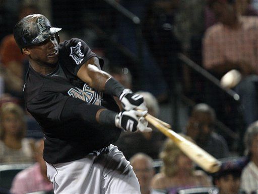 MLB: Marlins 5, Bravos 3; Ramí­rez remolca 3