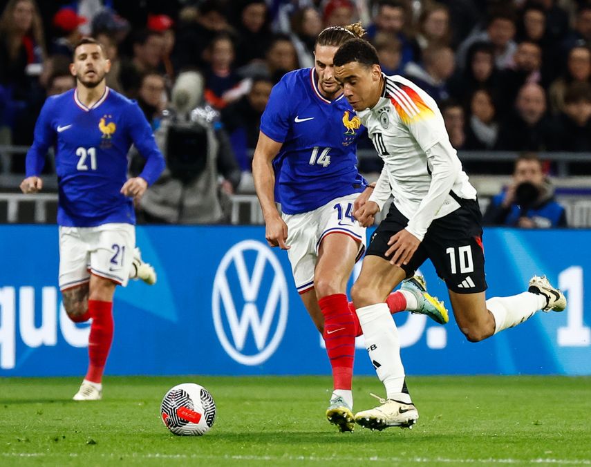 Alemania supera a Francia en la vuelta de Toni Kroos