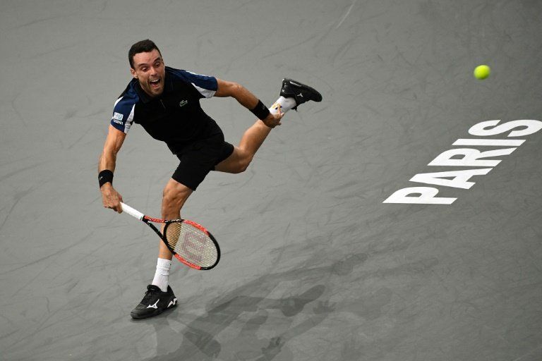 Bautista y Feliciano superan la primera ronda de París-Bercy