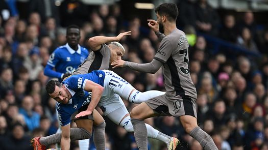 Tottenham deja escapar puntos importantes en Premier League