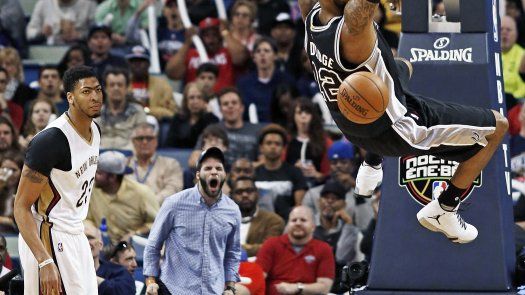 Leonard guía a Spurs en victoria de 94-86 ante Pelicans