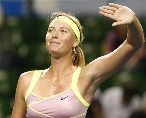 Sharapova avanza, Dementieva y Dulko fuera en Japón