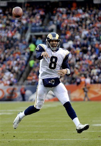NFL: Rams 36, Broncos 33; Bradford completa tres pases de TD