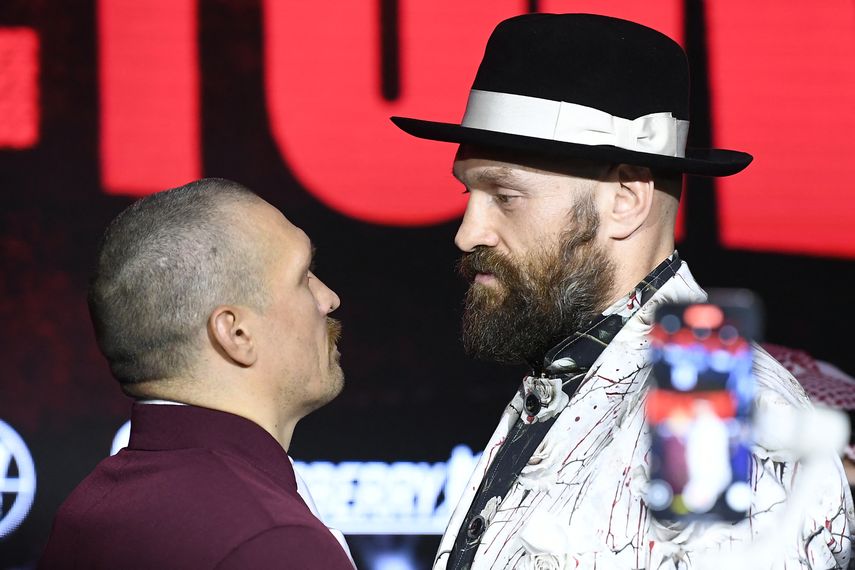 Oleksandr Usyk y Tyson Fury tuvieron un picante cara a cara previo a su pelea en Riad