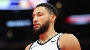 NBA: Ben Simmons sigue con molestias en la espalda y se espera que regrese en enero