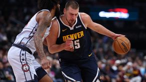 Los Nuggets vencieron a los Hawks con un demoledor Nikola Jokic