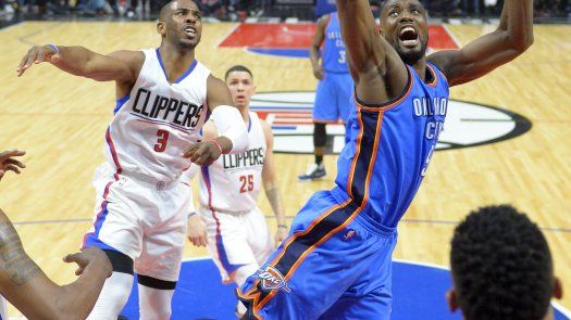 Clippers remontan desventaja de 22 puntos, ganan al Thunder