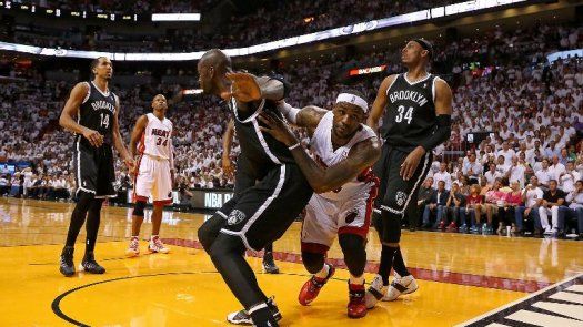 Spurs y Heat pasan a las finales de Conferencia de la NBA