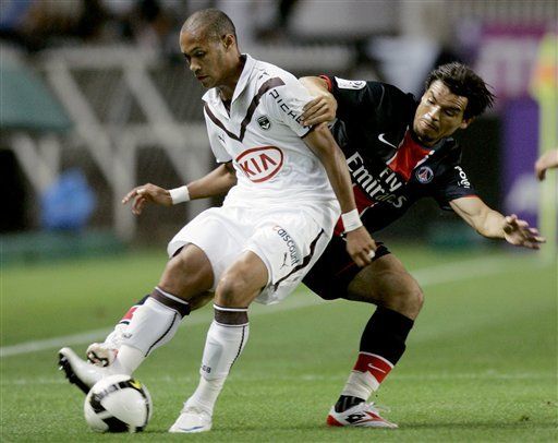 Parí­s Saint-Germain vence a Burdeos por 1-0 en fútbol francés
