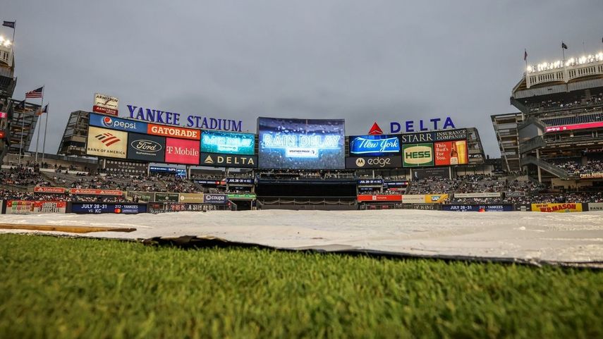 MLB: Lluvia obliga a posponer para el martes partido de playoffs entre Yankees y Guardianes