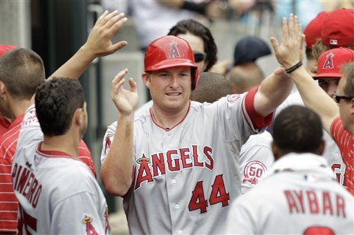 MLB: Angelinos 12, Tigres 7; Trumbo remolca 5